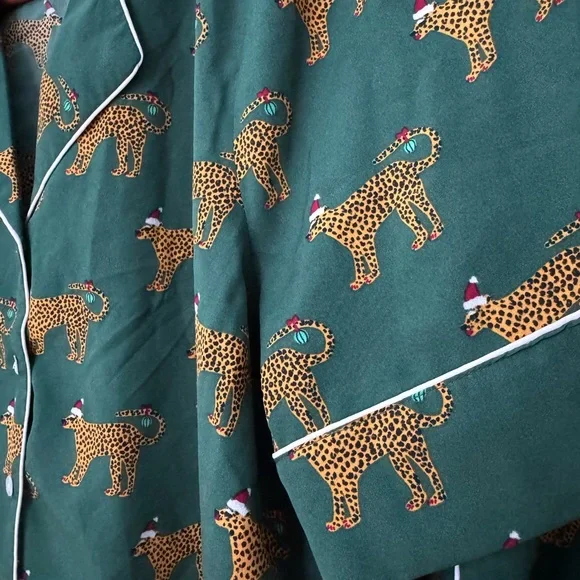 Bouffants & Broken Hearts Green Leopard Pajama Set, Size L - Picture 4 of 9